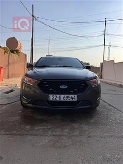 Ford Taurus